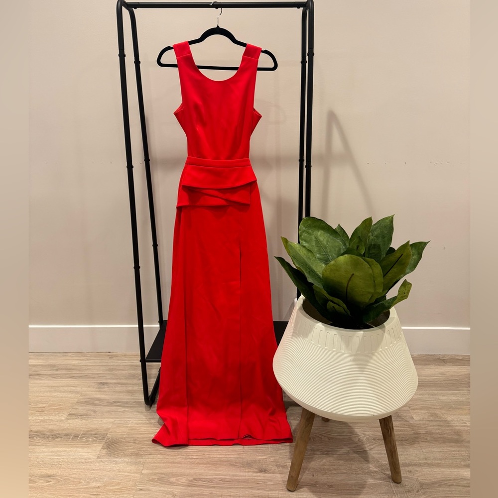 EW BCBG MAX AZRIA BRIGHT POPPY KIARA SLEEVELESS PEPLUM GOWN XVR61D58 Size 2